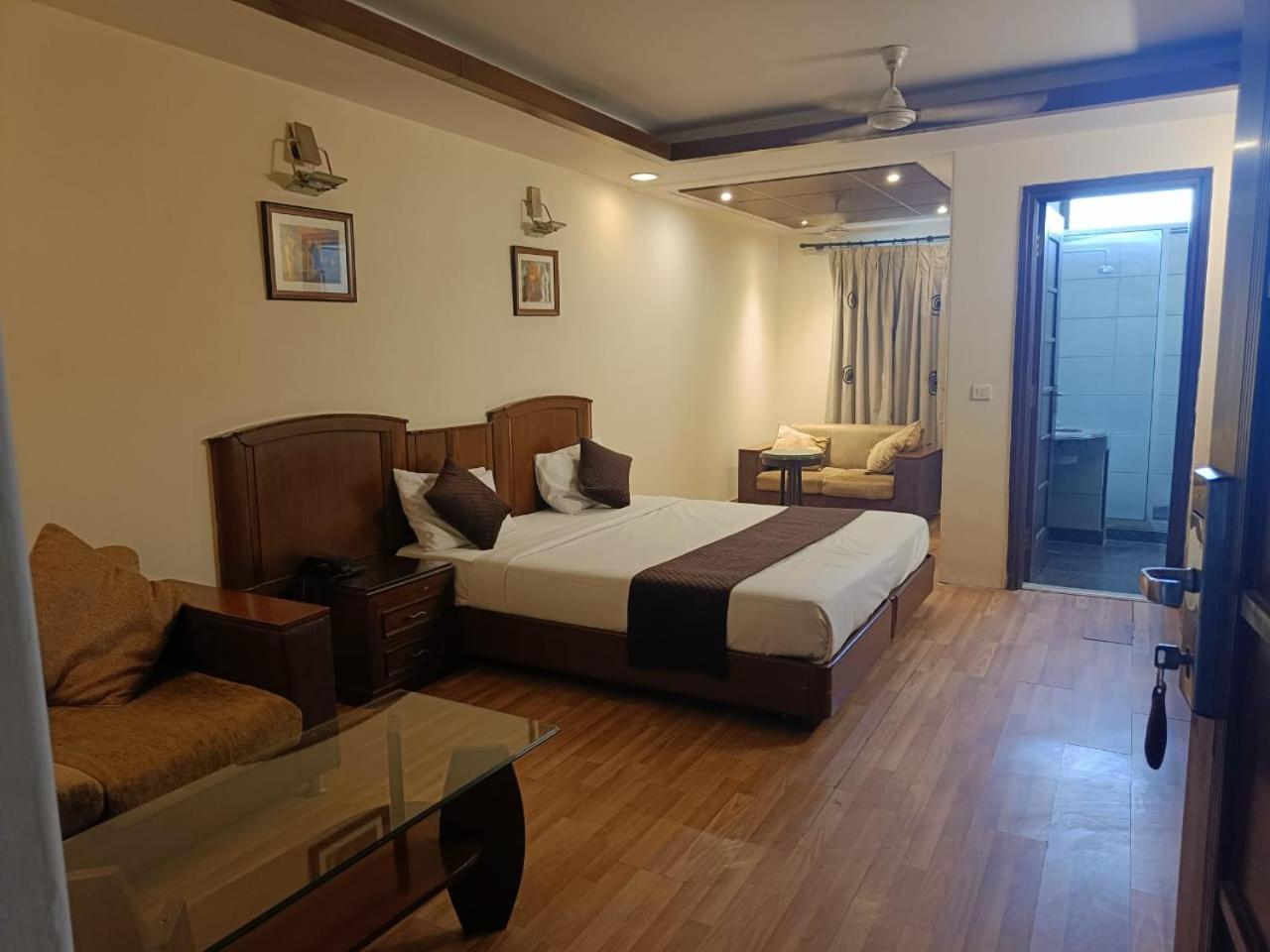 Residency Stay Inn New Delhi Luaran gambar